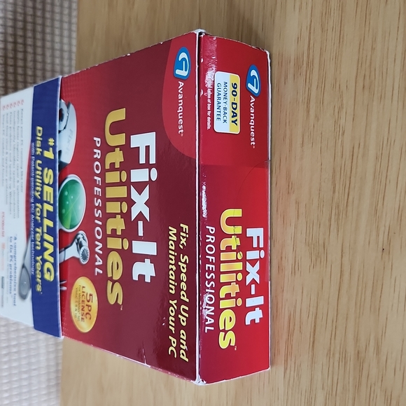 Professional 5 PC License Avanquest Fix It Utilities - Picture 6 of 11